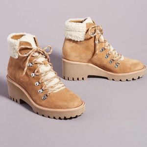 Dolce Vita Hanley Wedge Lace-Up boots - size 6.5